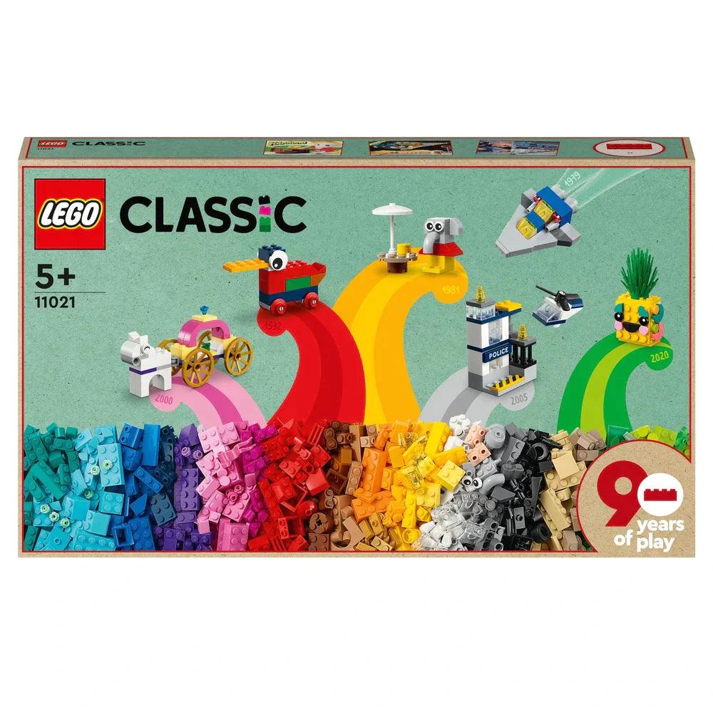 Building blocks for making jungle - themed structures​ LEGO CLASSIC 11021 90 Years of Play Bricks Iconic Models Set