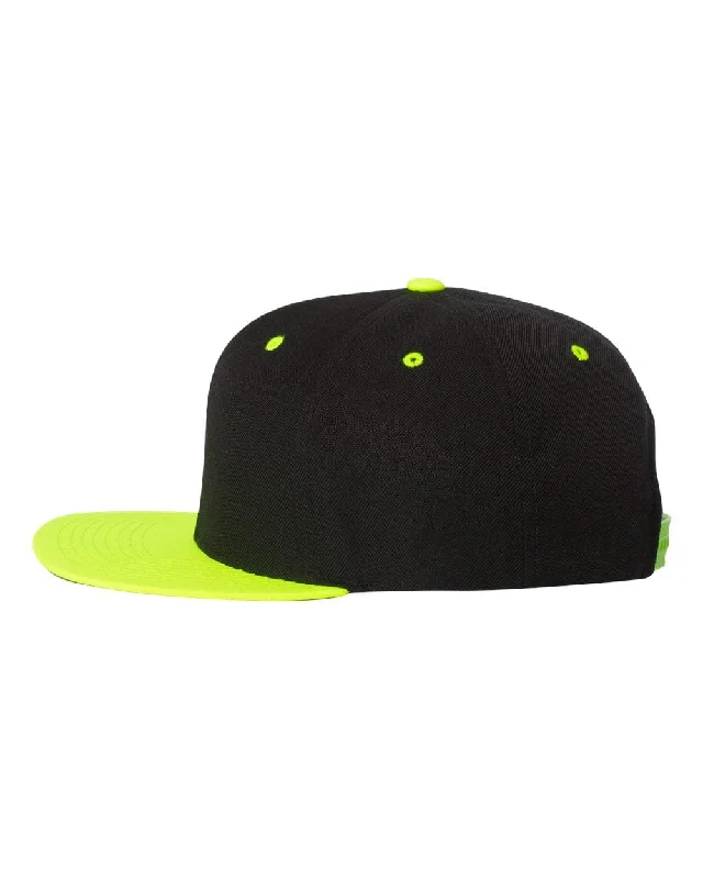 Adjustable / Black/Neon Green