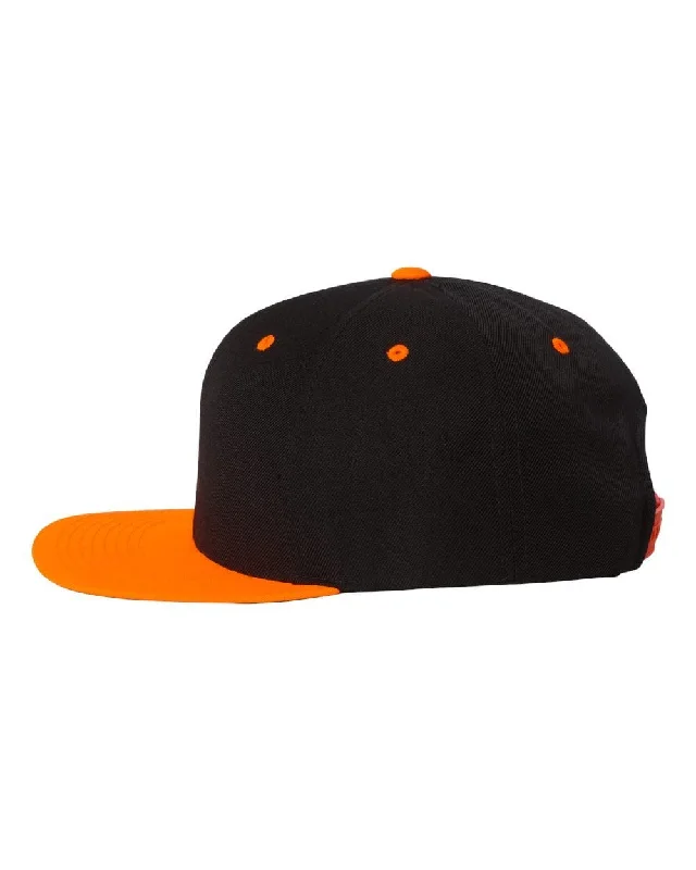 Adjustable / Black/Neon Orange