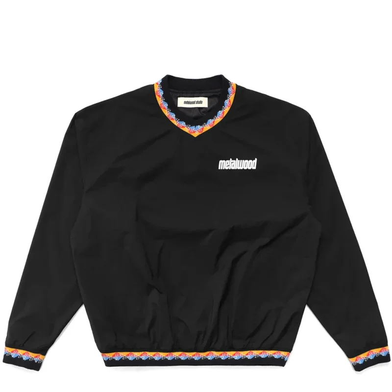 V-NECK WINDBREAKER