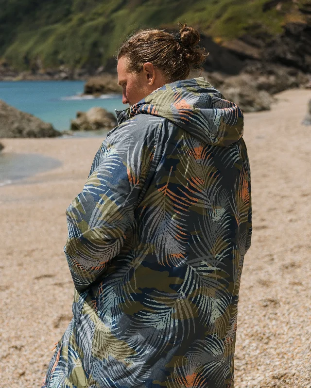 Waves Recycled Sherpa Lined Changing Robe - Palm Camo Apricot