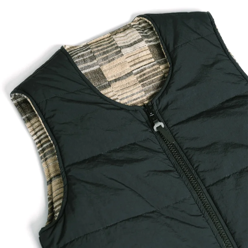 Kestin Fala Reversible Vest Black