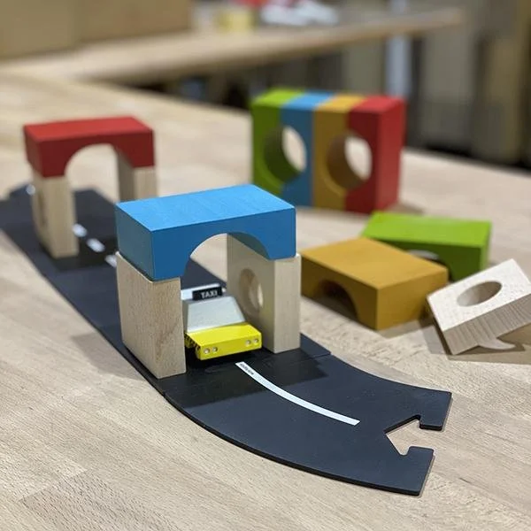 Wooden scented toys for olfactory experiences Lubulona Tunnel Blocks Fontana double Wooden scented toys for olfactory experiences Lubulona Tunnel Blocks Fontana double
