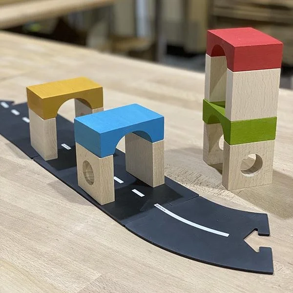 Wooden yo - yos for classic play​ Lubulona Tunnel Blocks Fontana