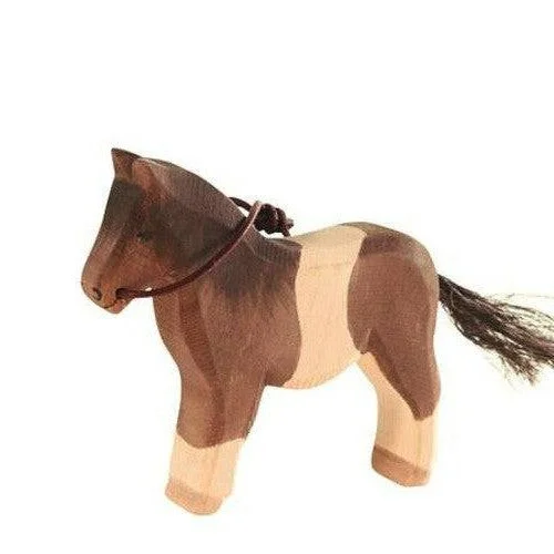Wooden yo - yos for classic play​ Ostheimer Pony, Brown & White with Reins
