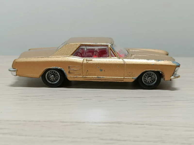 City buses with eco - friendly engines for public transport 245 Buick Riviera in gold City buses with eco - friendly engines for public transport 245 Buick Riviera in gold
