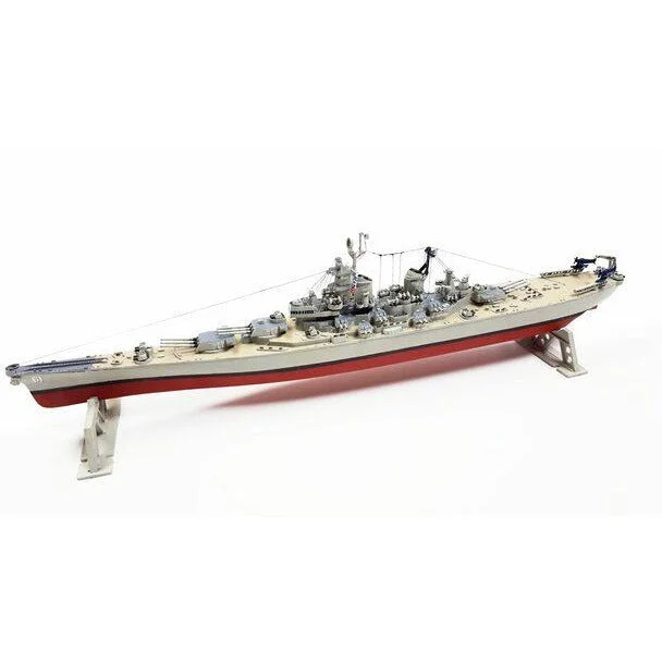 Dollhouse model toys with detailed furniture for imaginative play Atlantis 1/535 USS Iowa BB-61 Big Battleship Dollhouse model toys with detailed furniture for imaginative play Atlantis 1/535 USS Iowa BB-61 Big Battleship