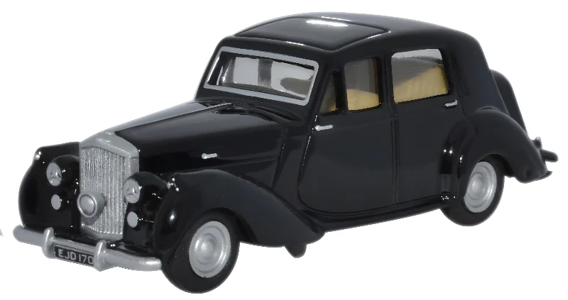 Hybrid buses reducing emissions in urban areas​ Oxford Diecast Bentley MkVI Black  - 1:76 Scale