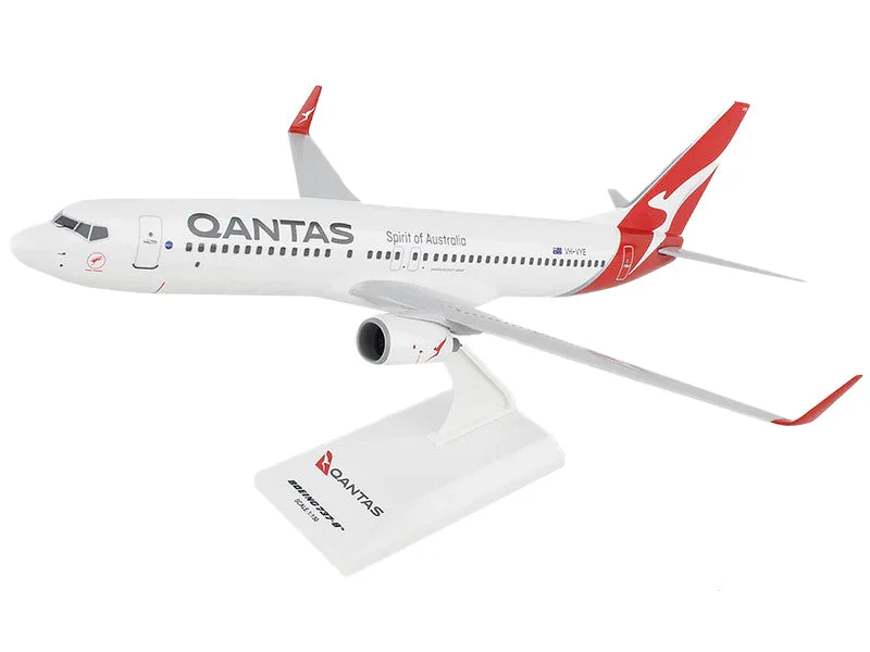 Bus - terminal model toys for public - transportation scenarios Boeing 737-800 Commercial Aircraft "Qantas Airways" (VH-VYE) White with Red Tail (Snap-Fit) 1/130 Plastic Model by Skymarks Bus - terminal model toys for public - transportation scenarios Boeing 737-800 Commercial Aircraft "Qantas Airways" (VH-VYE) White with Red Tail (Snap-Fit) 1/130 Plastic Model by Skymarks