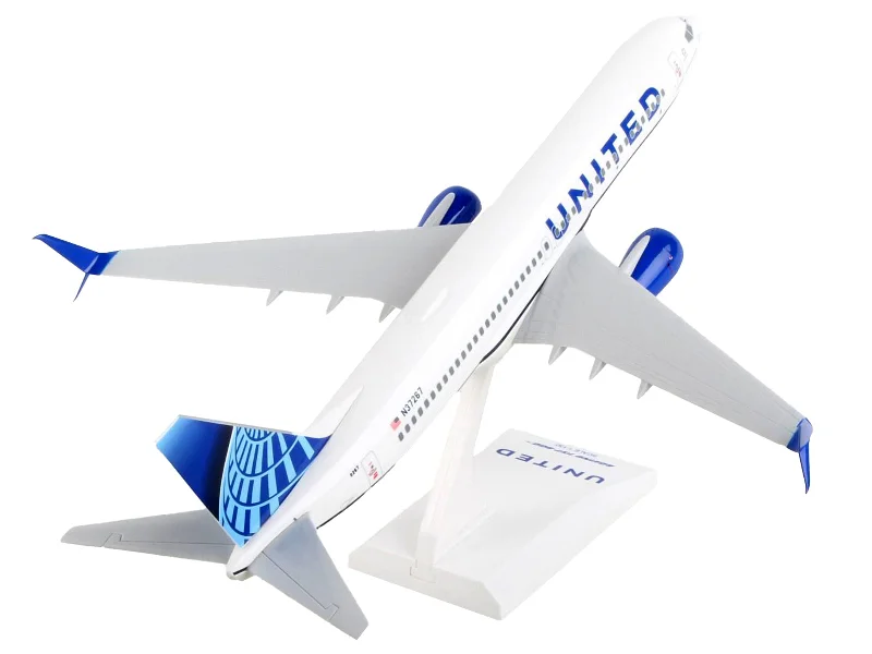 Miniature - garden model toys for horticulture lovers Boeing 737-800 Commercial Aircraft with Wi-Fi Dome "United Airlines" (N37267) White with Blue Tail (Snap-Fit) 1/130 Plastic Model by Skymarks Miniature - garden model toys for horticulture lovers Boeing 737-800 Commercial Aircraft with Wi-Fi Dome "United Airlines" (N37267) White with Blue Tail (Snap-Fit) 1/130 Plastic Model by Skymarks