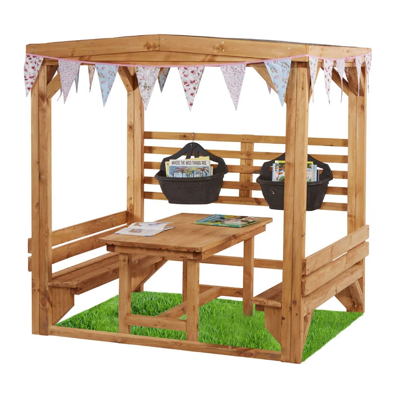 Outdoor toys for Christmas like Santa - sleigh - shaped sleds Chatty Shelter With Table & Benches Ks2 Outdoor toys for Christmas like Santa - sleigh - shaped sleds Chatty Shelter With Table & Benches Ks2