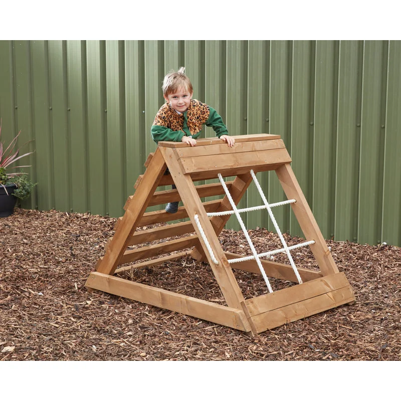 Outdoor toys for right - handed children with easy - to - use features Clamber Net Crest Climbing Frame Outdoor toys for right - handed children with easy - to - use features Clamber Net Crest Climbing Frame