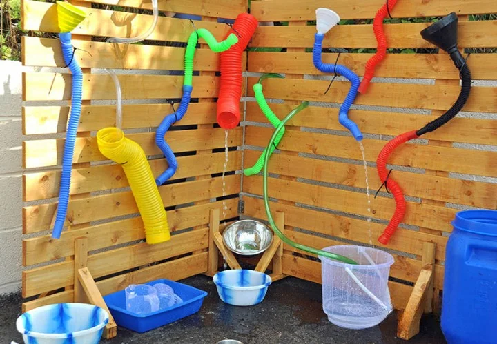 Inflatable outdoor toys for backyard parties​ Foldable Corner Waterwall