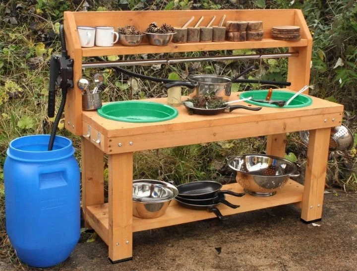 Outdoor toys for gardening enthusiasts like mini - tools Ks1 Pump And Play Station Outdoor toys for gardening enthusiasts like mini - tools Ks1 Pump And Play Station