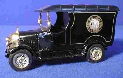 Luxury coaches for long - distance comfortable rides Oxford Diecast Bedford Festival Luxury coaches for long - distance comfortable rides Oxford Diecast Bedford Festival