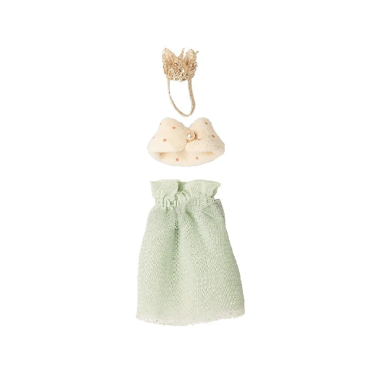Halloween - inspired plush toys with spooky designs​ Maileg Queen Clothes, Mum Mouse
